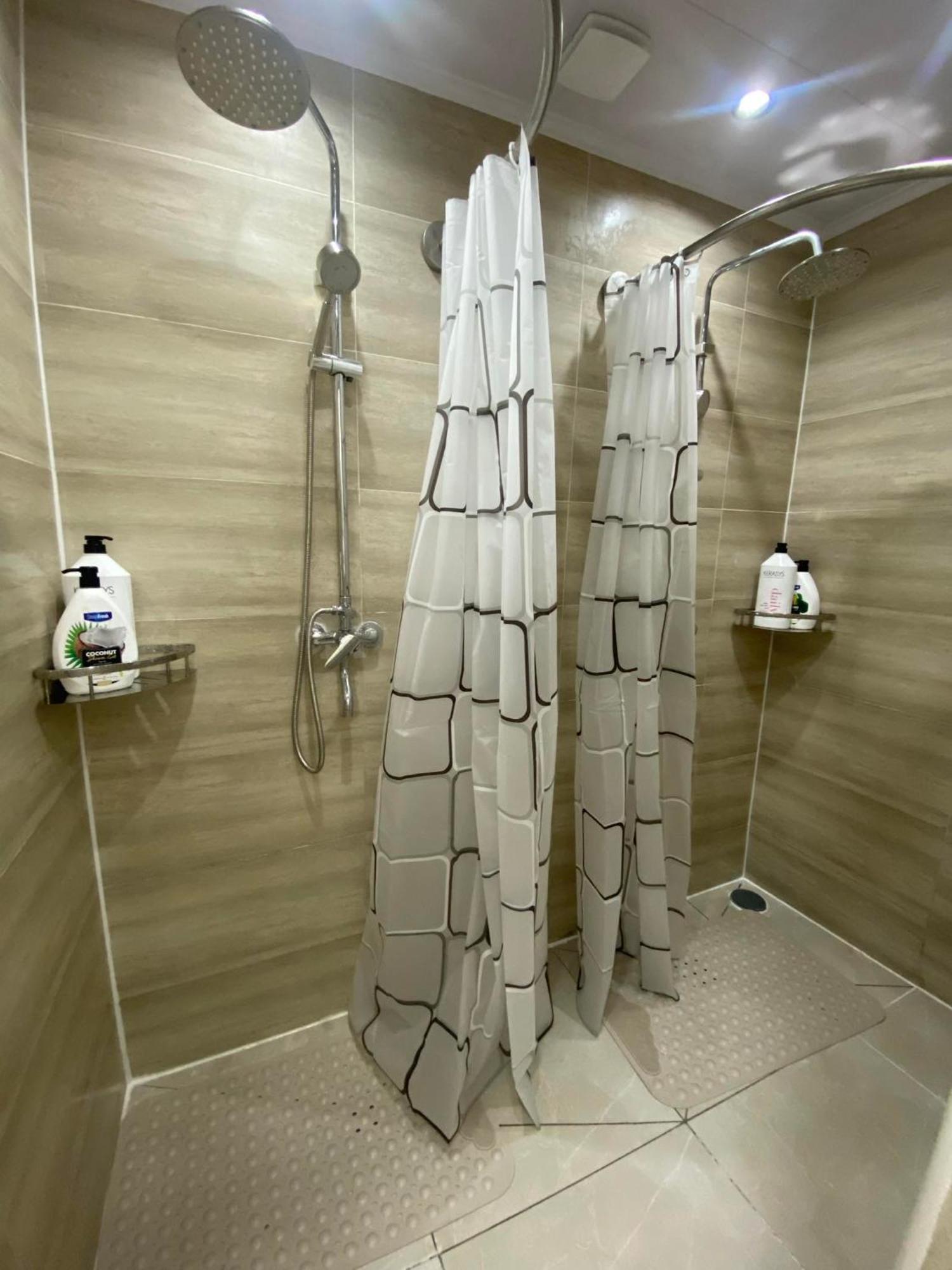 Mickey Hostel Улан-Батор Екстер'єр фото