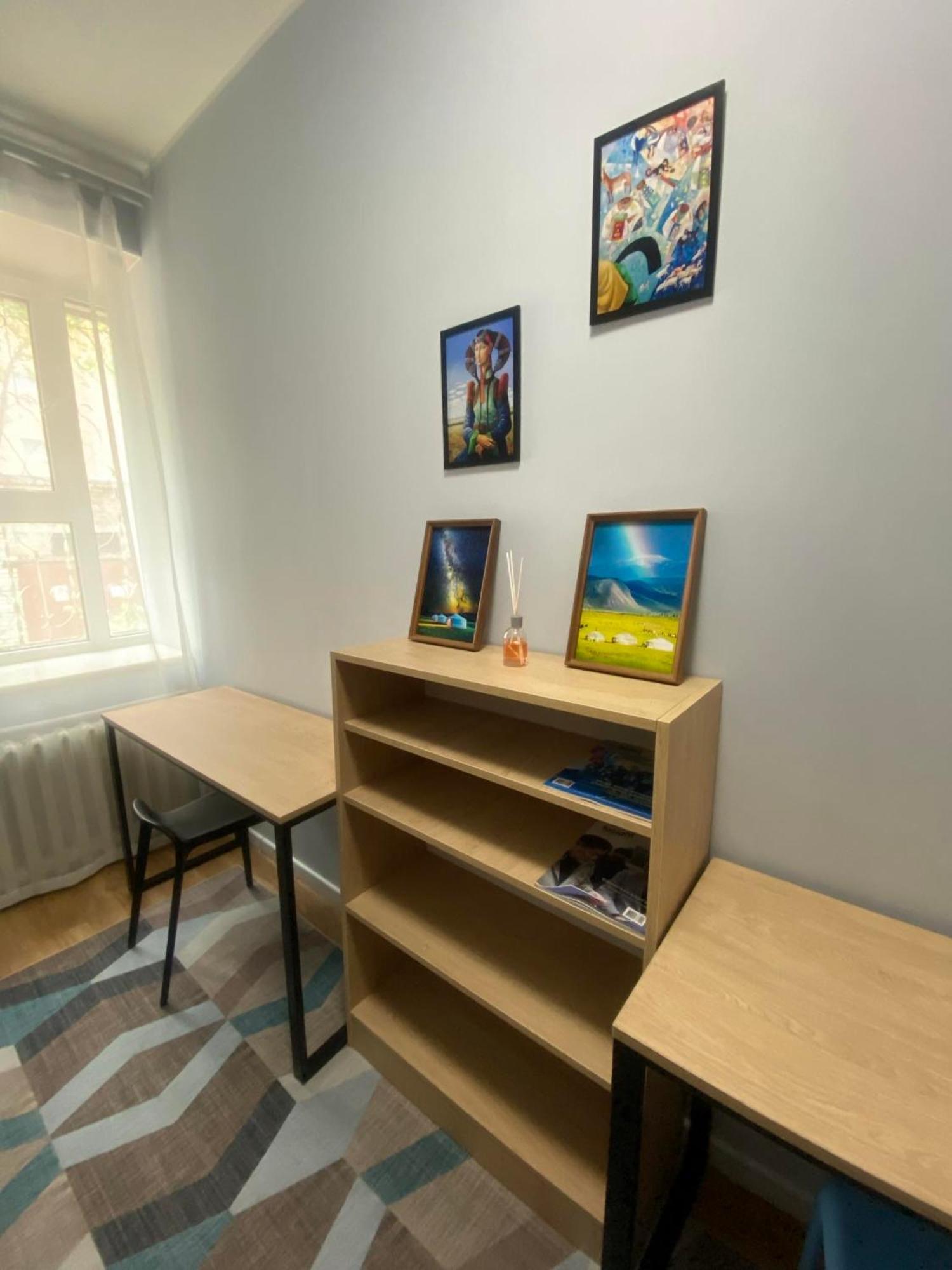 Mickey Hostel Улан-Батор Екстер'єр фото